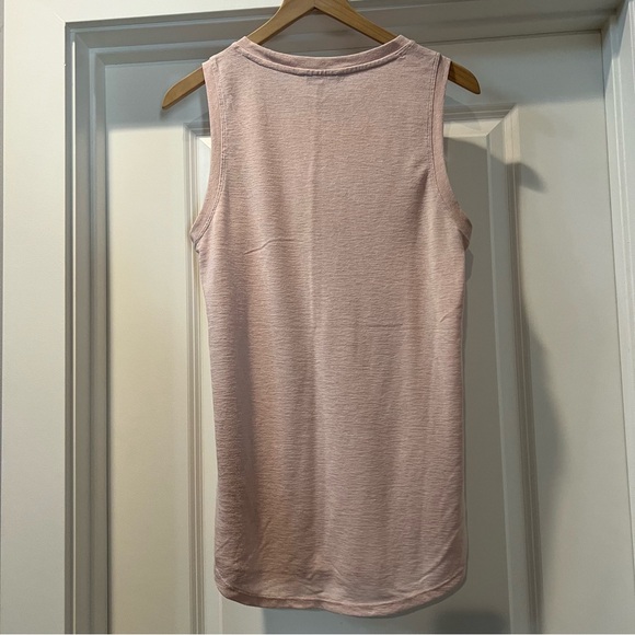 Athleta Women's Blush Pink Muscle Tank Size Medium - Picture 2 of 8